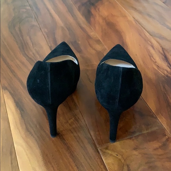 Prada Black Pumps - Picture 4 of 10